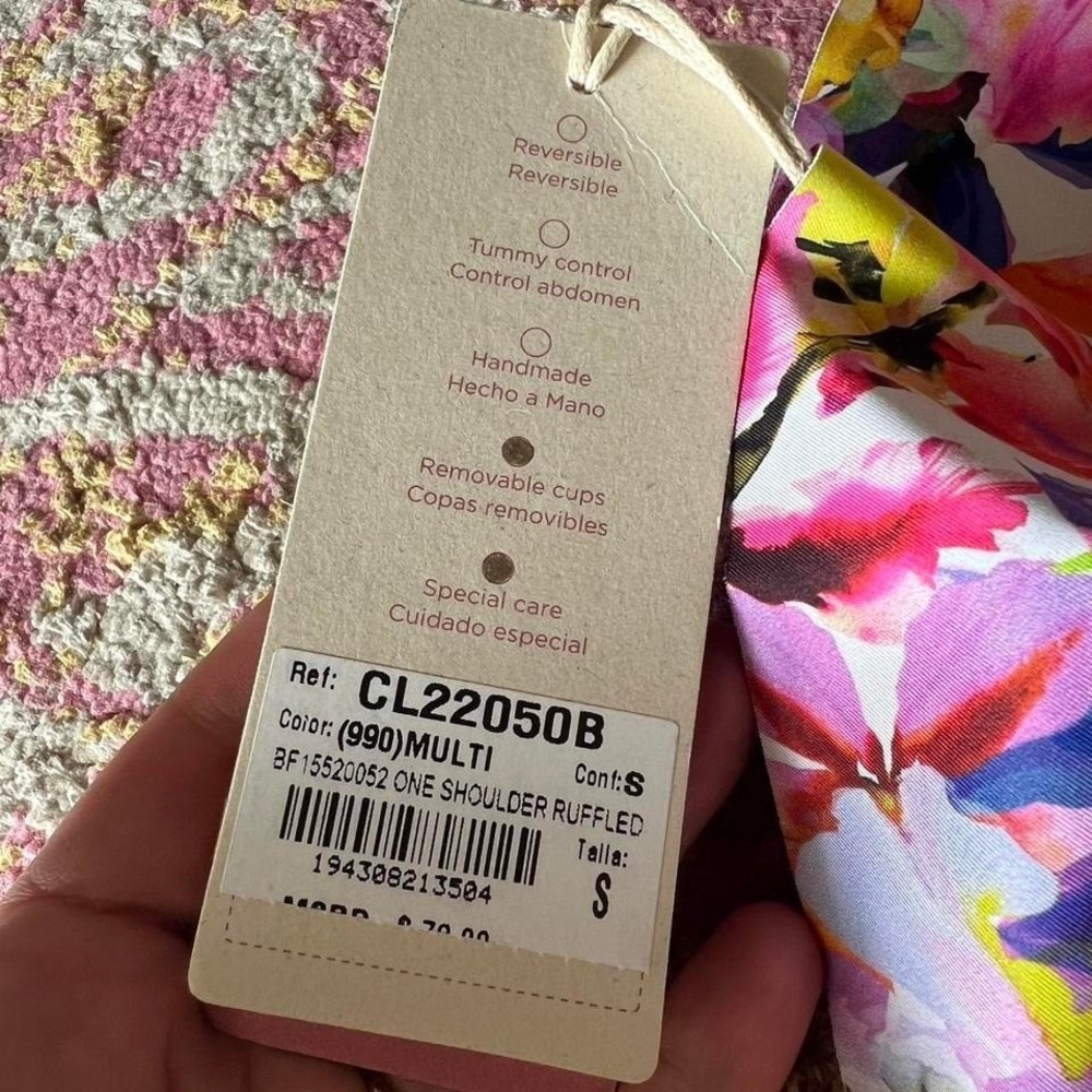 One shoulder photo real floral swimsuit top by Cosita Linda - S - Picture 4 of 5
